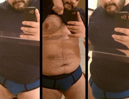 gulobear:  talekjr:  Cute guy   And Hot