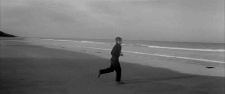 euvejoumrinoceronte-deactivated:  The 400 Blows (1959) - François TruffautIvan’s Childhood (1962) - Andrei Tarkovsky 