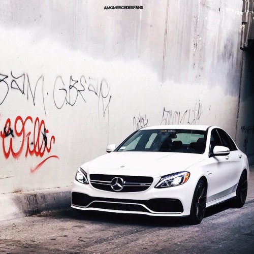 amgmercedesfans:  That Beast Though ! 😈 Owner : @amanuuh  #C63 #AMG #ModeCarbon #KlassenIDWheels