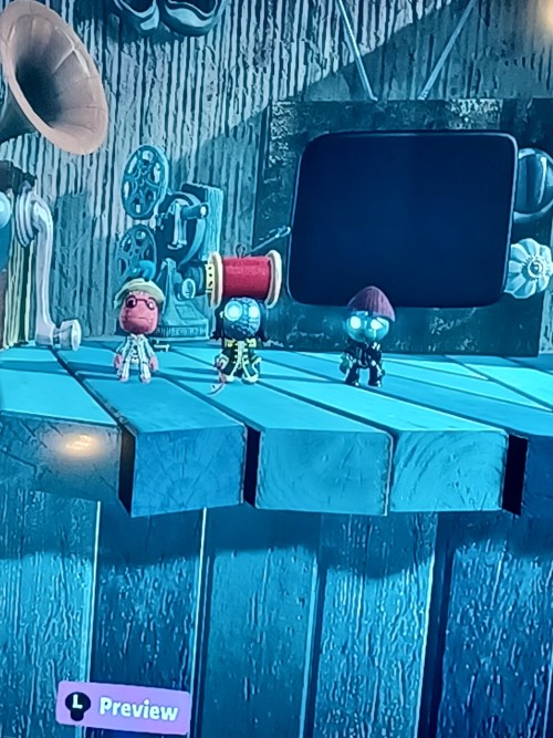 Me N My Brothers Playing Lbp :D (guess Which One Is Me :3)