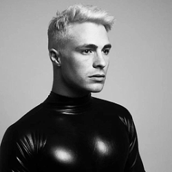 Hunks-In-Latex:  Watch Steamy Gay Vids Free: Http://Bit.ly/2R2Buli