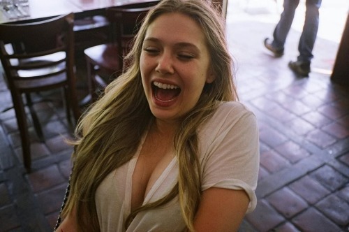 baddestbitchesglobal:Elizabeth Olsen