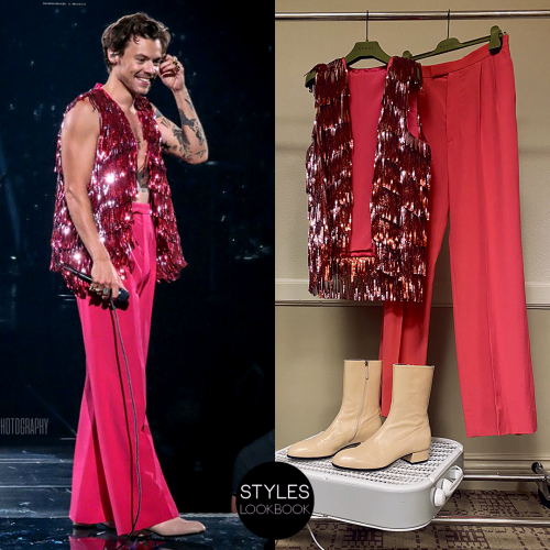 For the opening night of Love on Tour in Las Vegas, Harry wore a custom Gucci look featuring a pink 