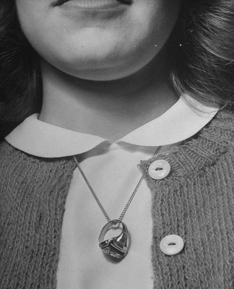 sixv:Teenage life in the 40s, by Nina Leen for Life. 