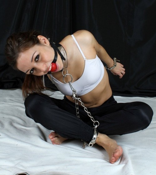 Slowly stressful bondage. But what a beautiful girl!