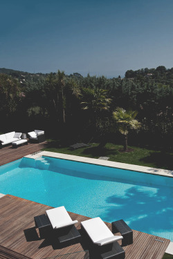 valentine-illest:  drug-lxrd:  wormatronic:  Villa Magnolia | More  http://drug-lxrd.tumblr.com  Fashion x Luxury x Girls