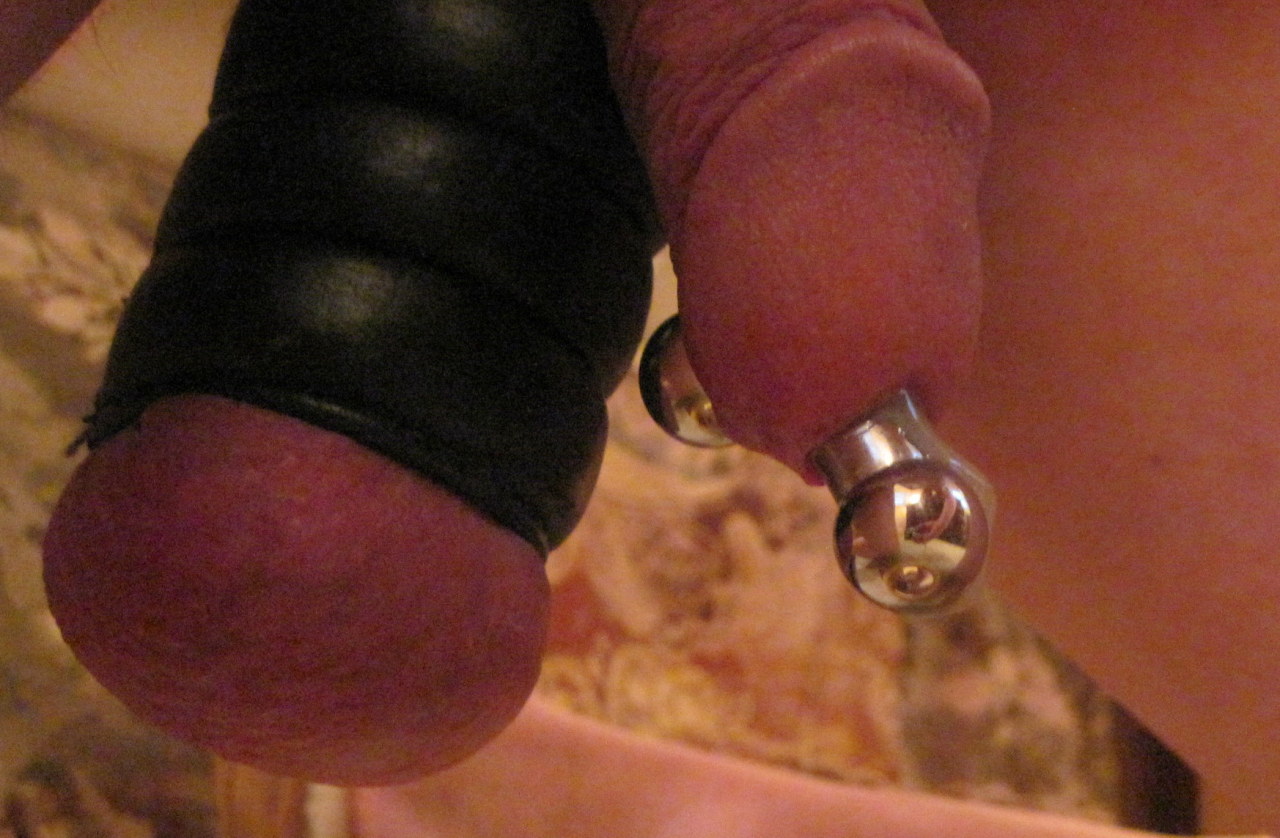 7/16&quot; curved barbell doesn&rsquo;t jam up my urethra; I still cum through