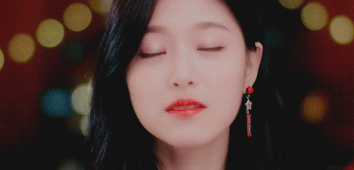 taendelion:LOOΠΔ - “The Carol” MV Teaser
