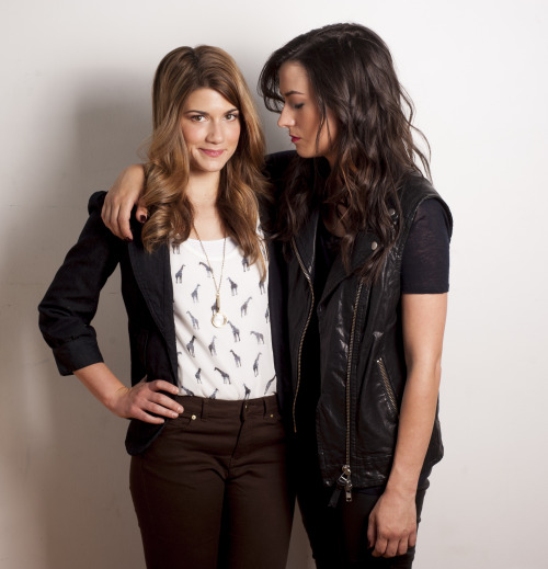 brokenharted:Hollstein Season 2 Promo pics - part 1