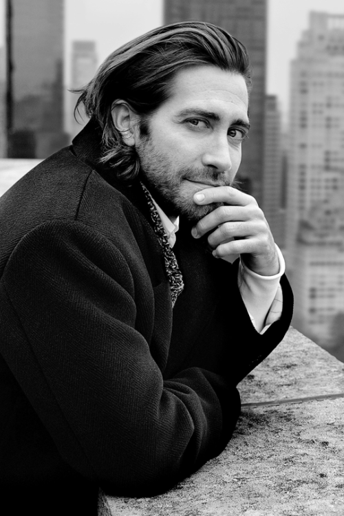 JAKE GYLLENHAALAnother Man / 2020 › ph. Alasdair McLellan