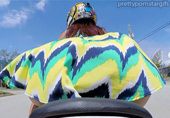 b4-and-after:  #Before and After  #Butt  #Bare Bottom  #Mooning  #Upskirt  #Motorcycle  #Choosy Perverts Choose GIF  Love Ass