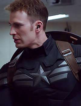 forchrisevans:my weakness: an angry steve rogers @violent-violims