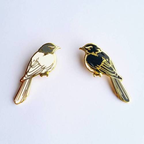 sosuperawesome: Enamel Pins by Ohjessicajessica on Etsy More Enamel Pins Follow So Super Awesome: Fa