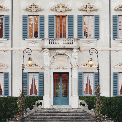 wanderlusteurope:La Villa Sola Cabiati, Lake Como, Italy