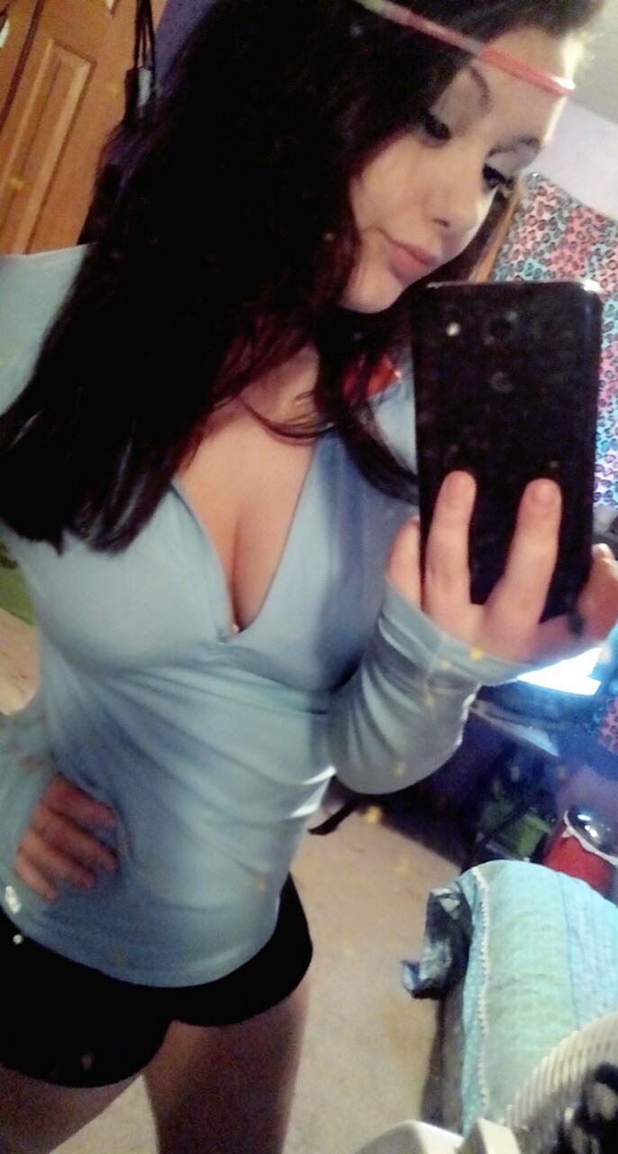 puffthemagicdrugqueen:  I looked cute.   Absolutely! :-)