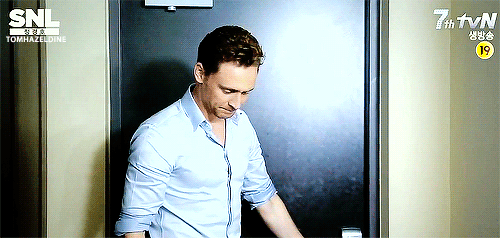 tomhazeldine:  Tom Hiddleston having enough of your shit 