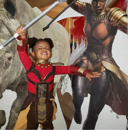 ericazthoughts:accras:More of 3 year-old Little Miss Reese, a die hard fan of Okoye [x]Awwwwssss☺️☺️