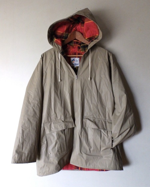 littlevisionsthrift: Quilt lined waterproof rain jacket. Size 1X. LittleVisionsThrift.etsy.com