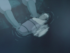 avatarjuice:  "that's why my mother named me yue. for the moon" 