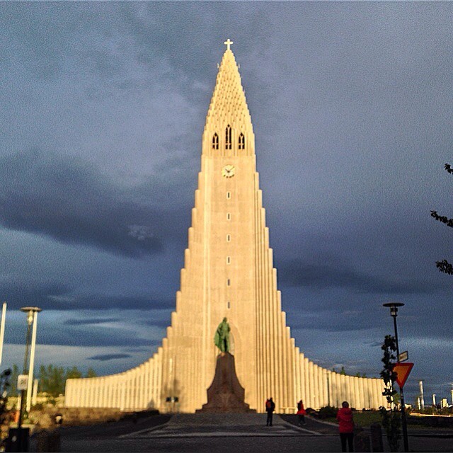 Can’t believe our chamber groups got to perform in here on Friday! #nofilter #NECPrepontour #YPOontour #YPOtour #NECPrep #NECmusic (at Hallgrímskirkja)