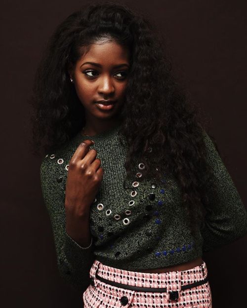 blogofcollage:Sira Kante x @good-viberationss 