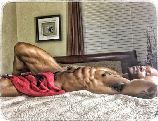 iamtony215:  Be magnetic ❤️  Mmm yes sexy brother