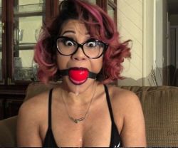 enchantresssahrye:#ballgag #lovers delight!