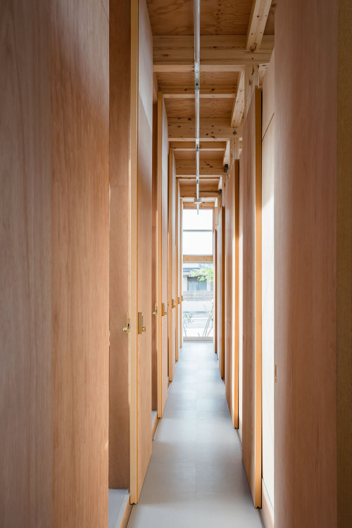 subtilitas:Ippei Komatsu Architects &amp; Kimura Matsumoto - Open door apartments,  Ky