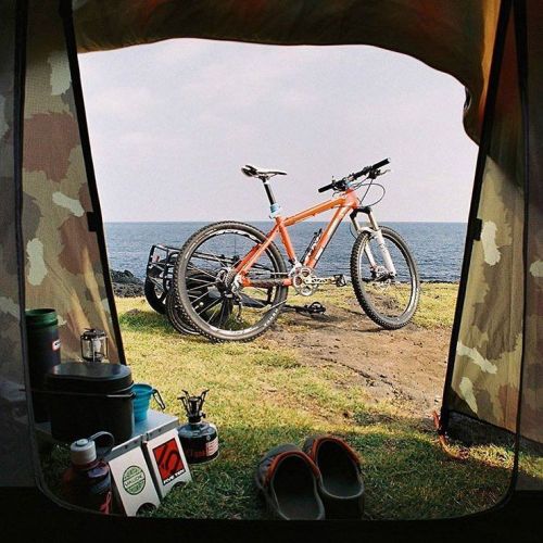 coffeentrees:  A #polerstuff Tent is a fortress of fun and a kingdom of #campvibes! We have lots of 