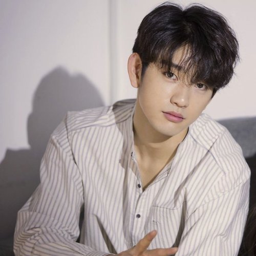 peachjy: pure angel park jinyoung ✨ Keep reading My man!! So gorgeous