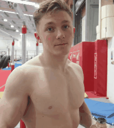 malecelebritycollection:  Nile Wilson: He really knows how to move! This is fast