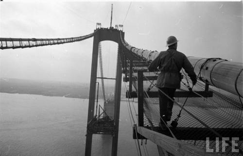 Bridge under construction(Peter Stackpole. 1951)