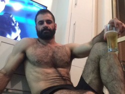 Follow my two hairy men blogs:http://sambrcln.tumblr.comhttp://hairysex.tumblr.com