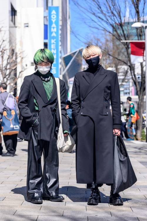 tokyo-fashion: Tokyo Fashion Week March 2021 Street Style Day 1 Tokyo Fashion Week started! Our stre