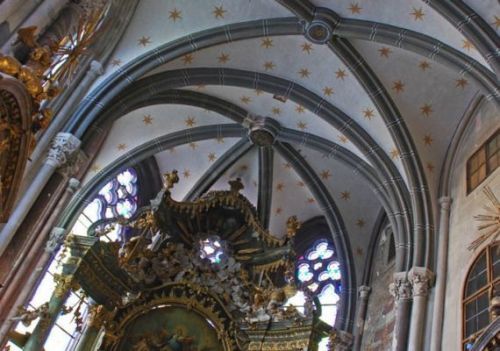 Sopron, the “Goat church”:Built by the Franciscans in 1280, the church takes its name fr