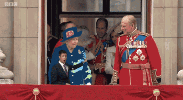 The Queen Wore a ‘Green Screen’ Outfit and the Internet Went to Town