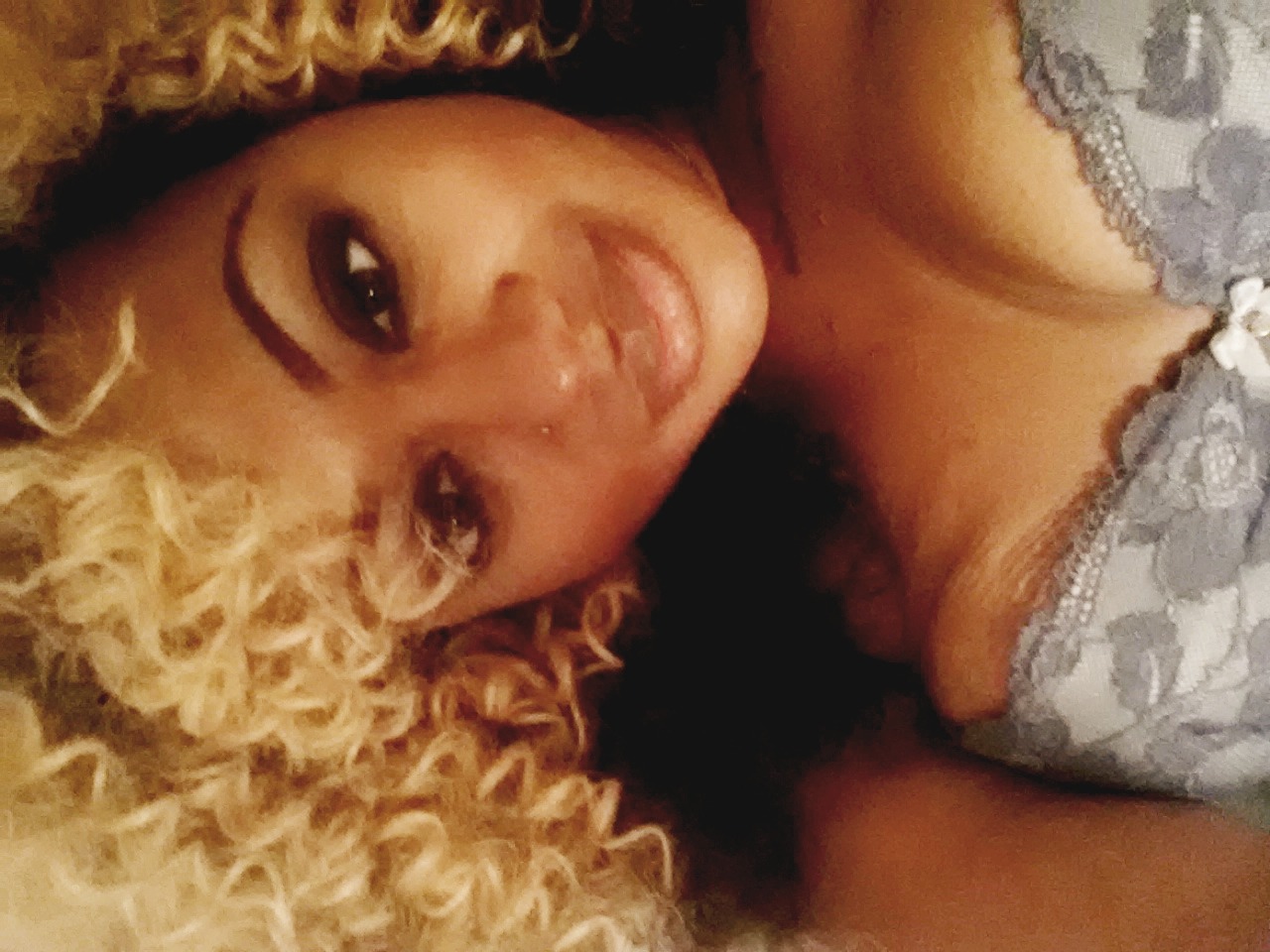 ladiesandlemonade:  dopenmind:  Long day of shooting. Me is tired. Sorry for the