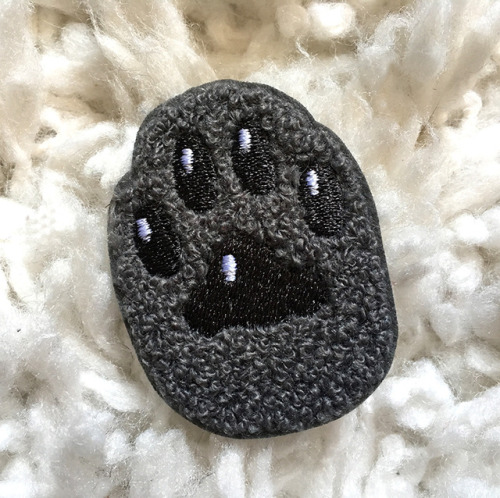 Kitty paw patches are now available in my little store! :D They are fuzzy with little embroidered be