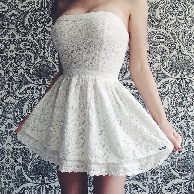 cherubesque:  nelms74:  cherubesque:  all dressed in white 💍👰🏻✨ tumblr