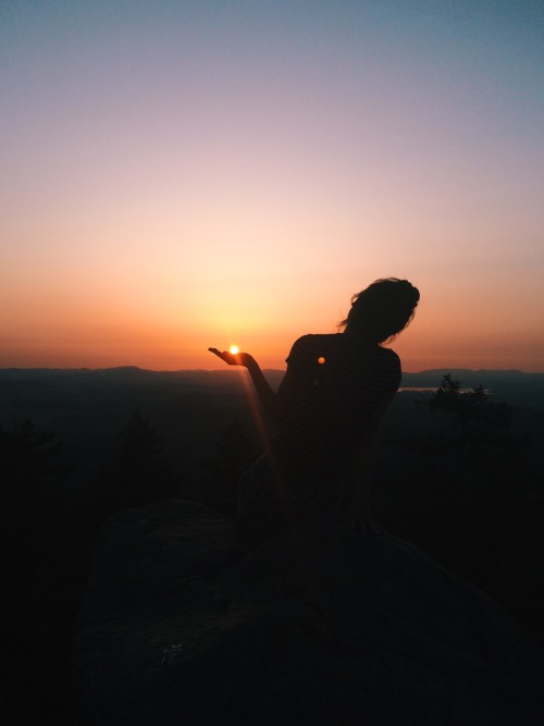 kayceeinhawaii:  a series of silhouettes by yours truly