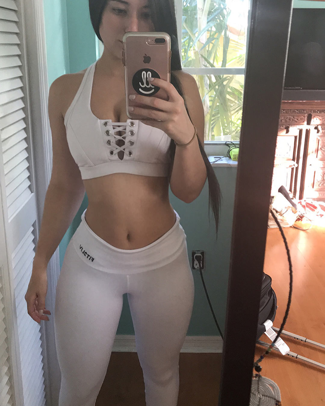angievaronagallery:    Angie Varona Gallery - Fans Page Important : this is just