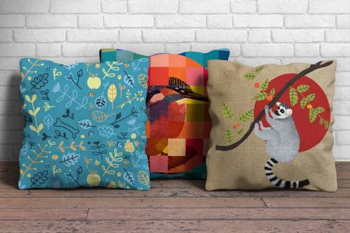 These colourful throw pillows are waiting for you. :) Link in bio. #kingfisher #bird #design #illus