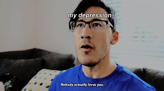 amynelsons:no punchline or anything in this gifset, i’m just Unloved™  