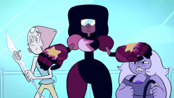 mysterypearl:  do you ever think about garnet holding back her angery gfs before they all go beat people up