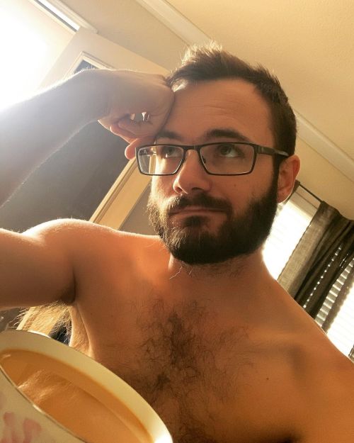 https://64.media.tumblr.com/b8196a457325c75d03a3600c17d97522/9c6af02e57d0fc37-c7/s500x750/4a60f0bdfd5ca9fed9387728463a255033bebc5c.jpg