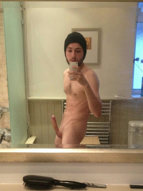 brainjock:  Emo stud p. 3  Found out more about this stud! He 6"5 and from England.  Says he’s more of a hippy than emo, but I just wanna see more cock dude! Check out his amazing new cum vid I posted above!