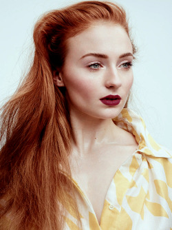 dailysturner:   Sophie Turner photographed by David Schulze (2015) 