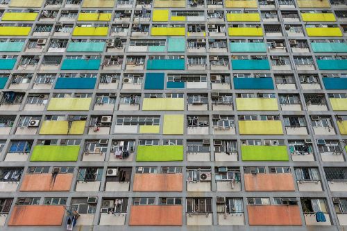 thecreatorsproject:“Stacked” Photo Series Captures Hong Kong’s Vertical Sprawl