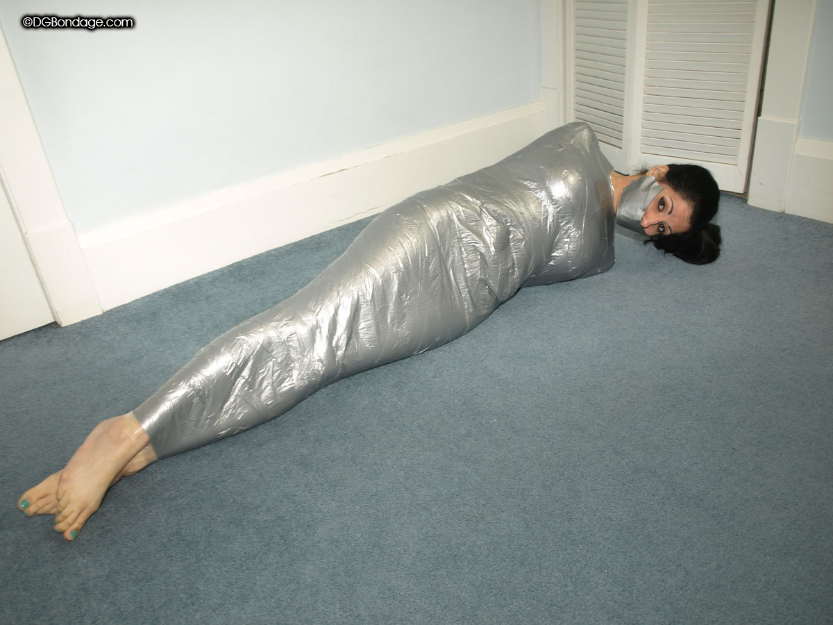 bdsmkinkdom:  Brutal BDSM Porn 