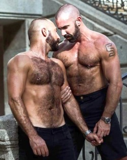 Fur, Tats, Leather and Scruff...